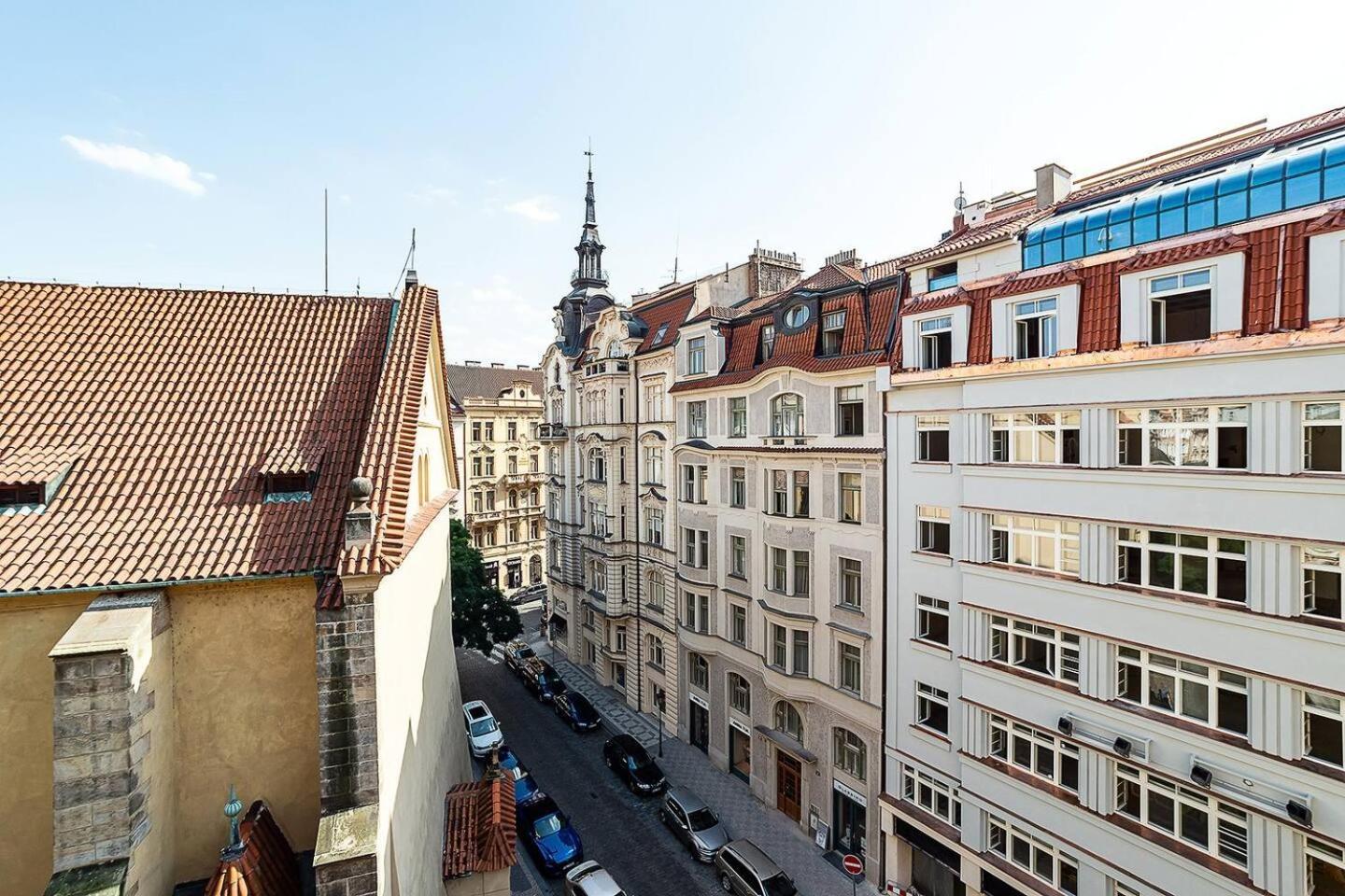 Elegant Old Town With Balcony * Praga