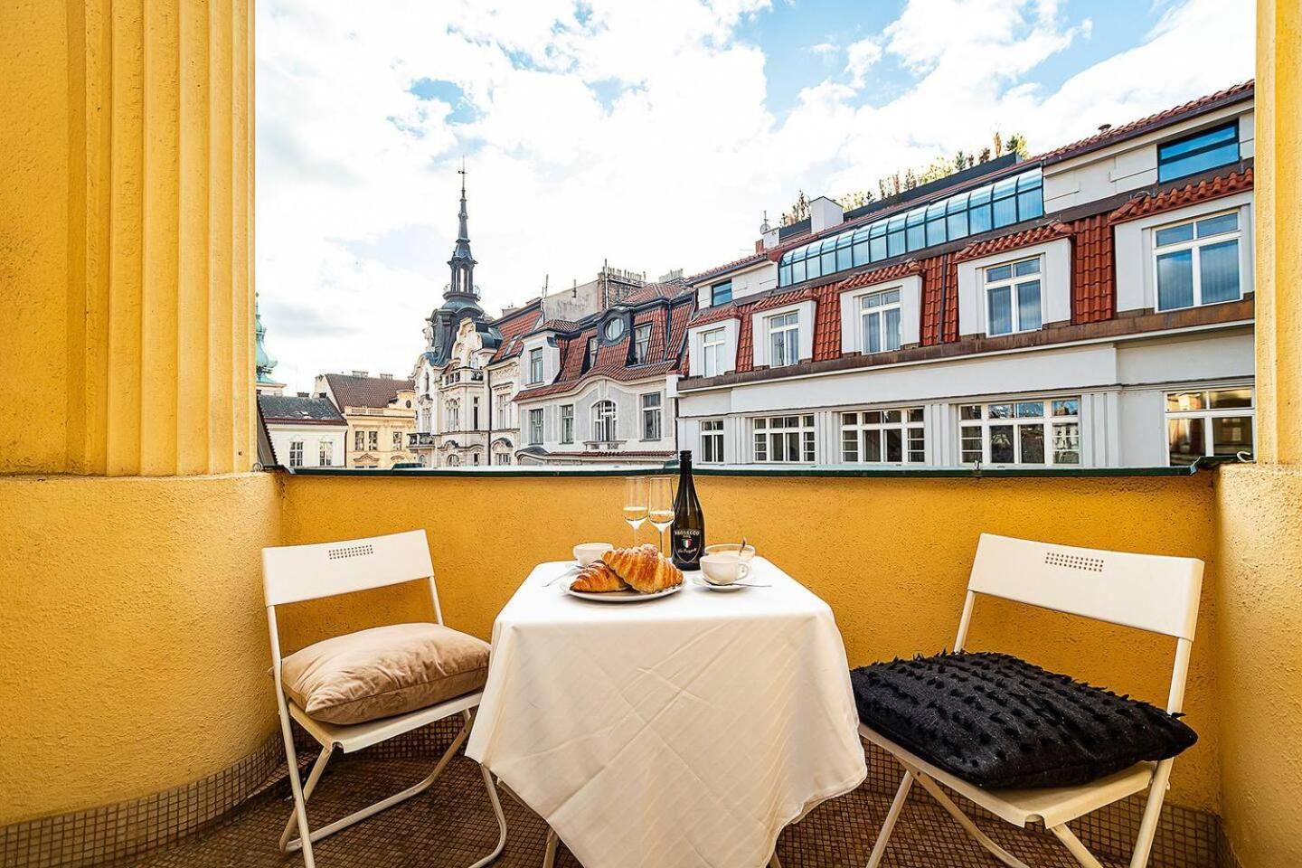 Apartamento Elegant Old Town With Balcony *